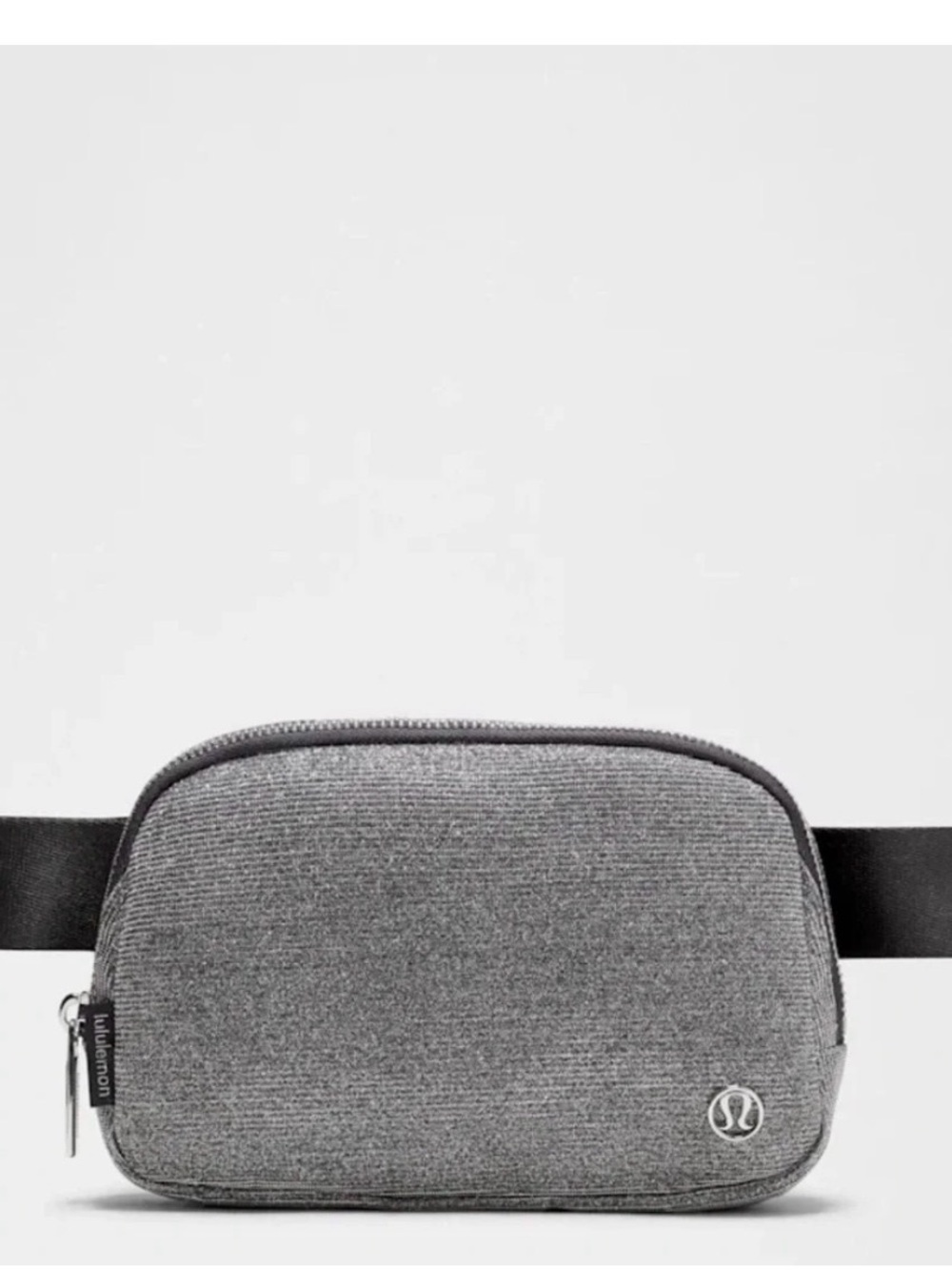 Lululemon Everywhere belt bag 1L glitter